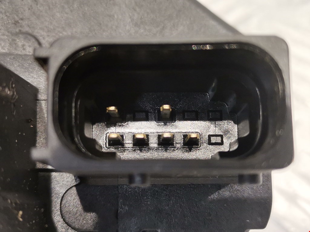 Замок двери задней правой CHEVROLET Aveo T300 2011-2015