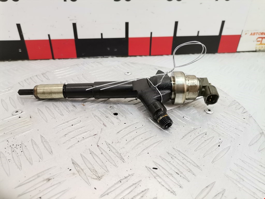 Форсунка дизельная электрическая OPEL Astra J 2009-2017