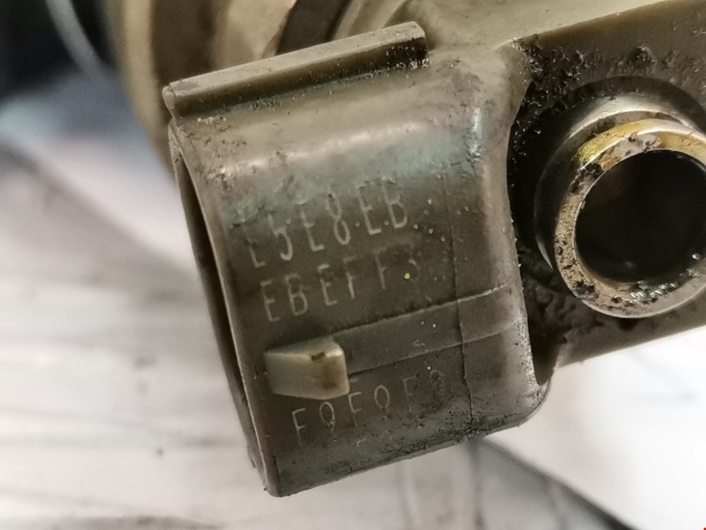 Форсунка дизельная электрическая OPEL Astra J 2009-2017