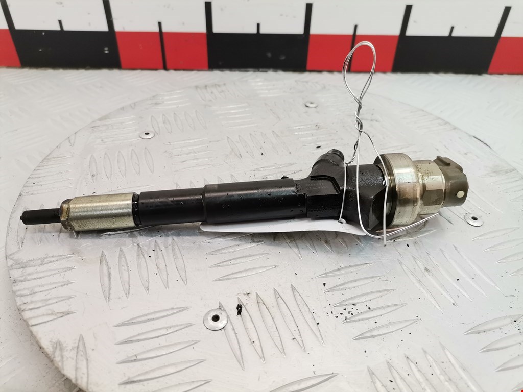 Форсунка дизельная электрическая OPEL Astra J 2009-2017