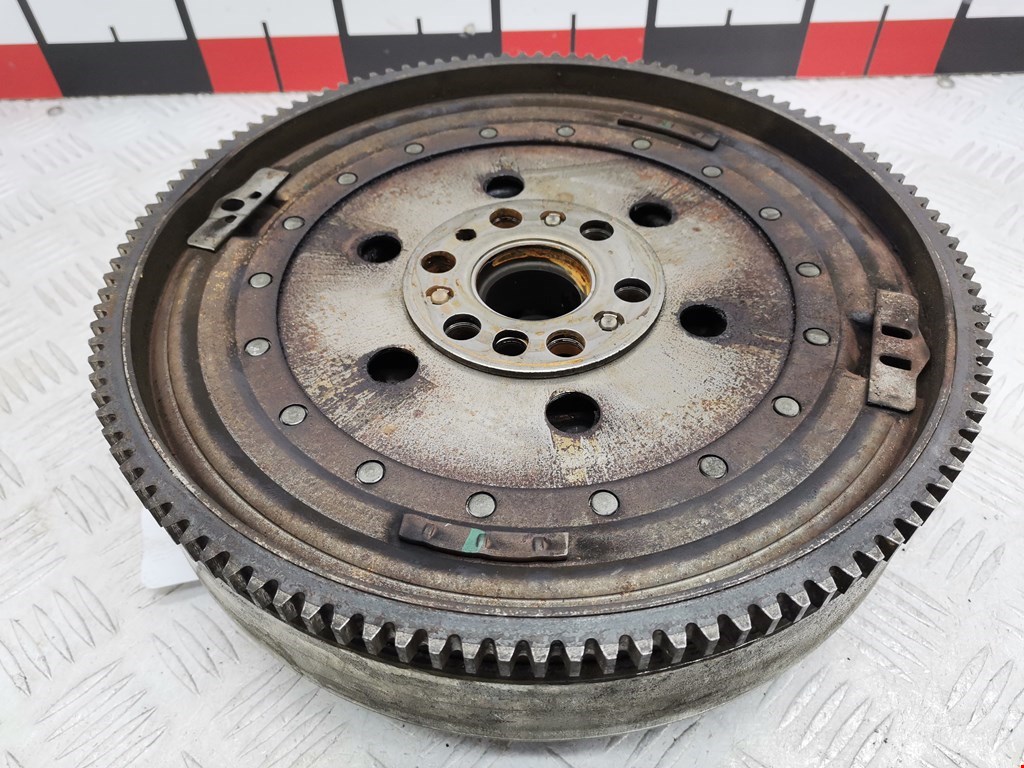 Маховик (демпфер сцепления) BMW 3er E90/E91 2005-2012