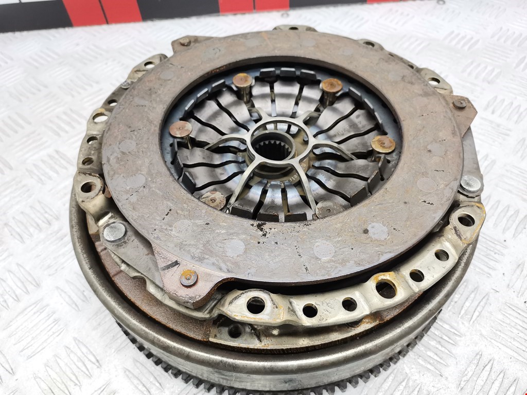 Маховик (демпфер сцепления) BMW 3er E90/E91 2005-2012