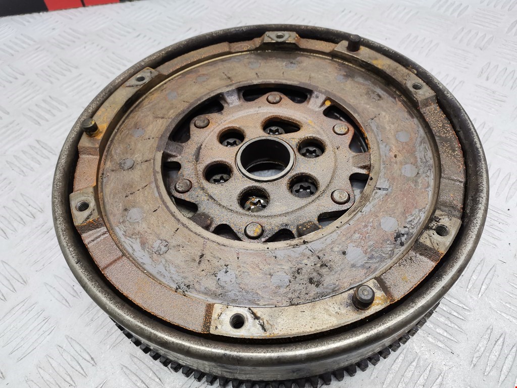 Маховик (демпфер сцепления) BMW 3er E90/E91 2005-2012