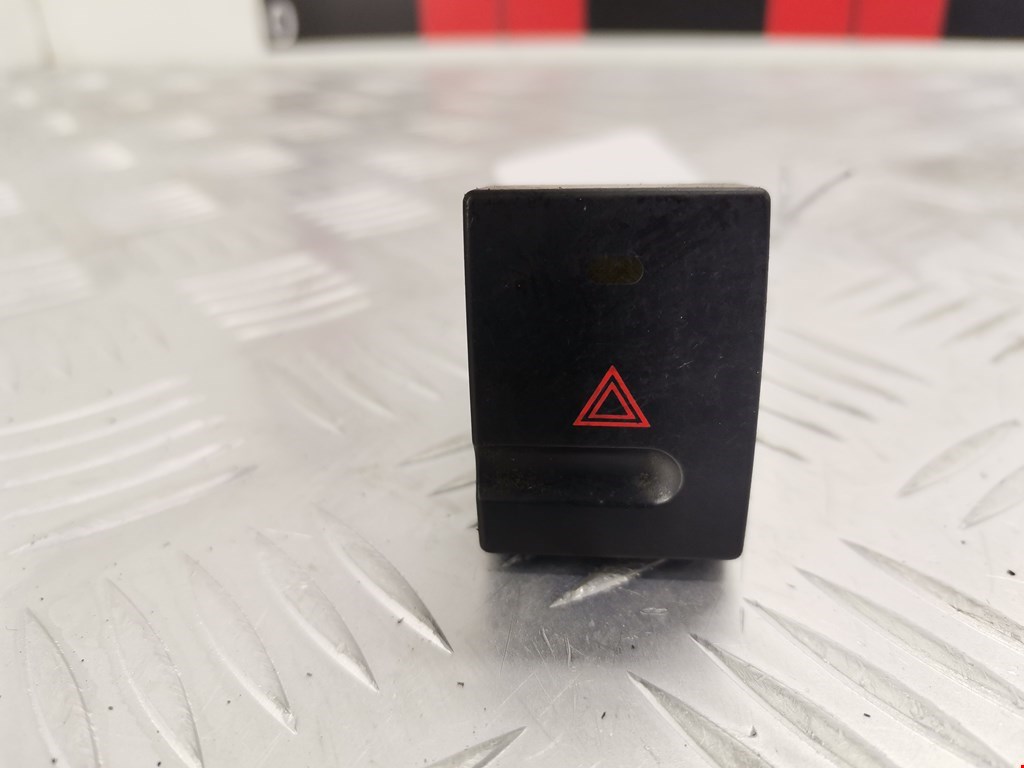 Кнопка аварийной сигнализации (аварийки) PEUGEOT 406 1995-1999