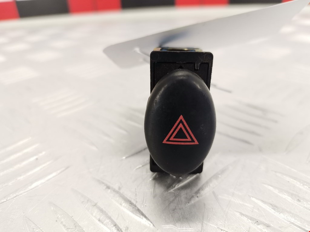 Кнопка аварийной сигнализации (аварийки) ROVER 75 1999-2005