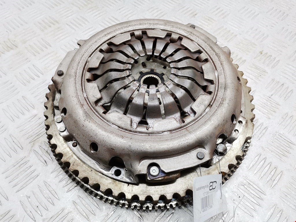 Маховик (демпфер сцепления) DACIA Logan II 2014-2020