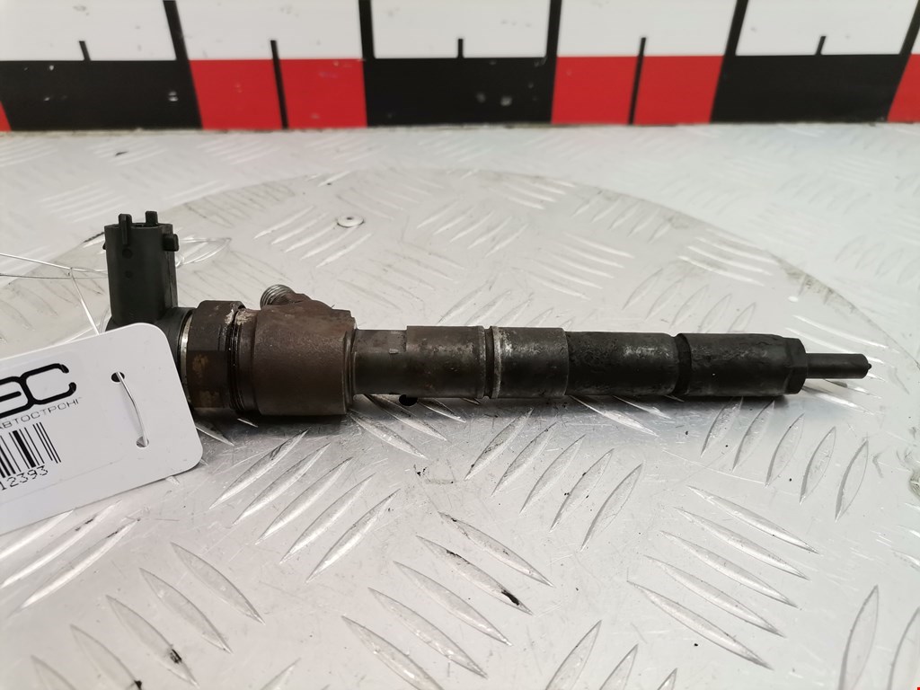 Форсунка дизельная электрическая OPEL Insignia 2008-2017