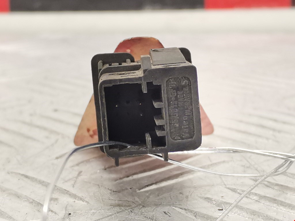 Кнопка аварийной сигнализации (аварийки) PEUGEOT 307 2001-2008