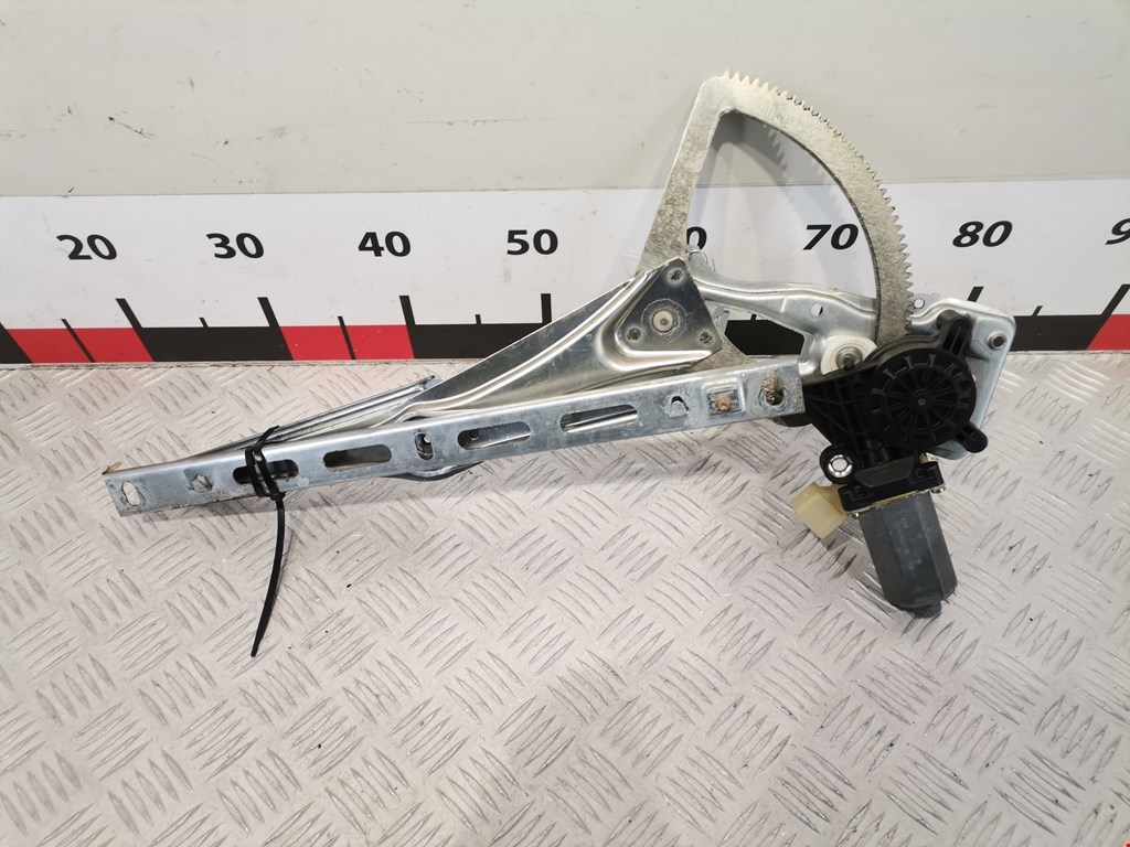 Стеклоподъемник передний правый MERCEDES-BENZ CLK-Class W208 1997-2002