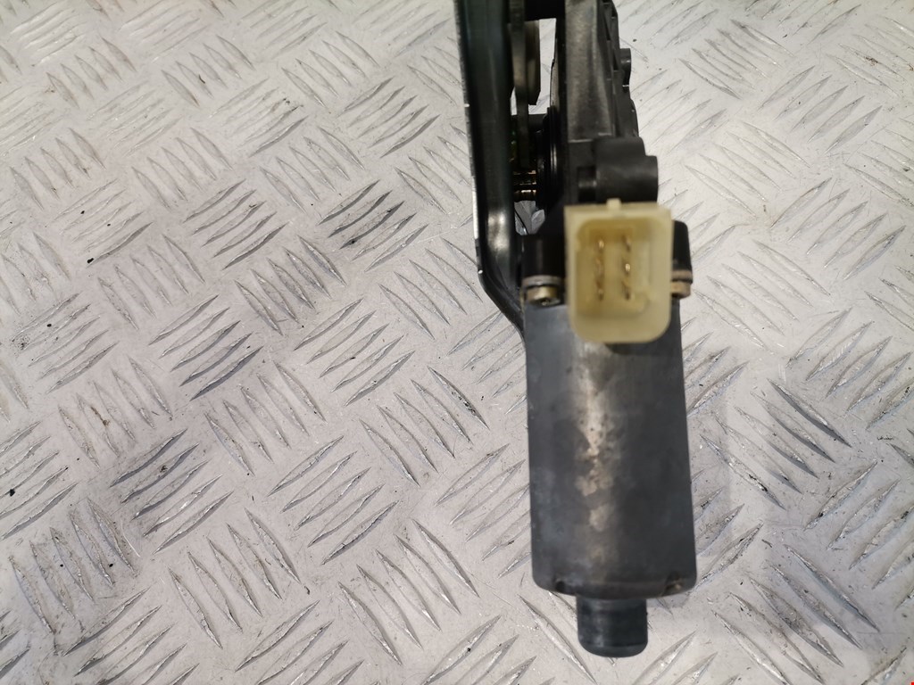 Стеклоподъемник передний правый MERCEDES-BENZ CLK-Class W208 1997-2002