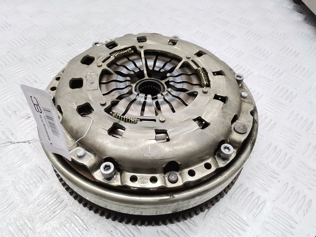 Маховик (демпфер сцепления) BMW 3er E90/E91 2005-2012