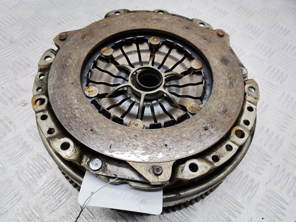 Маховик (демпфер сцепления) BMW 3er E90/E91 2005-2012