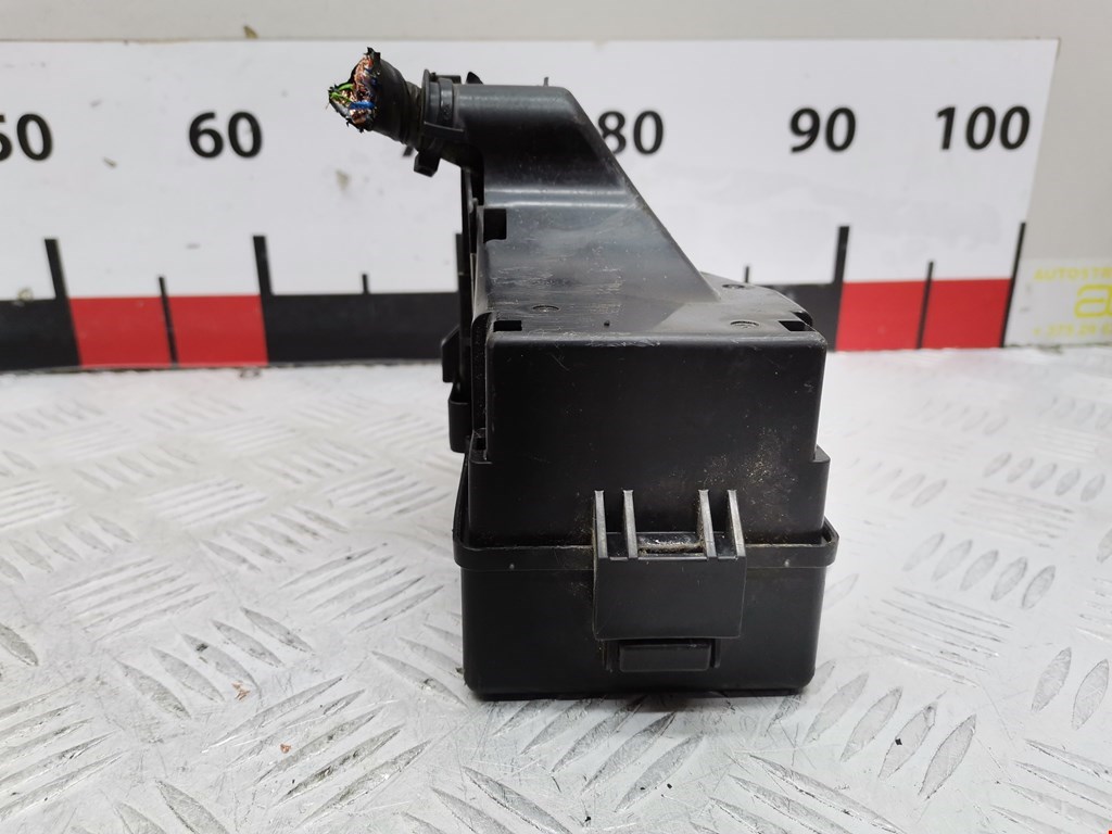 Блок реле FORD Fiesta 2008-2012