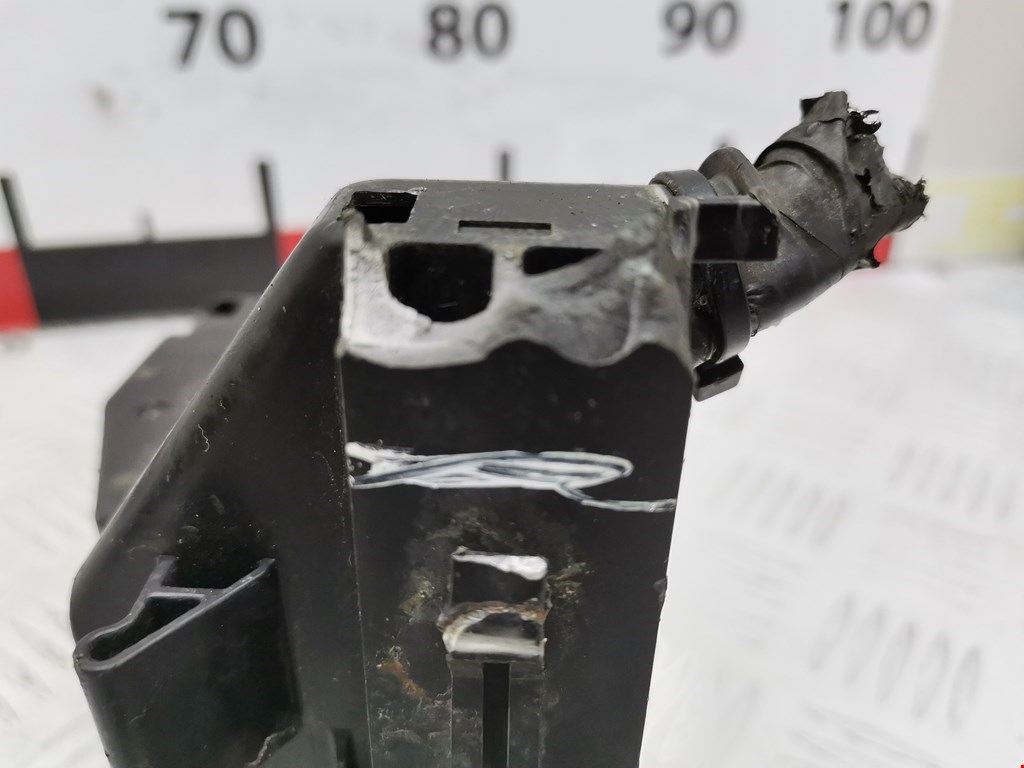 Блок реле FORD Fiesta 2008-2012