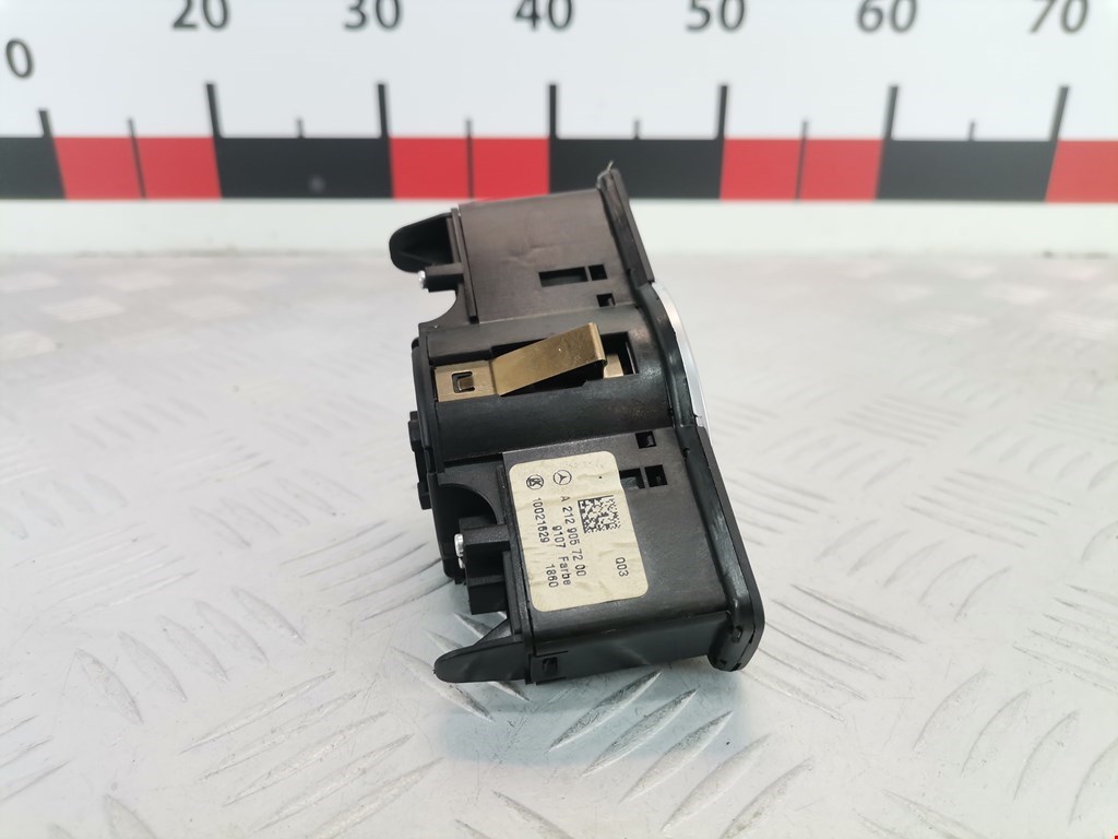 Переключатель света фар MERCEDES-BENZ E-Class W212, S212, C207 2009-2016