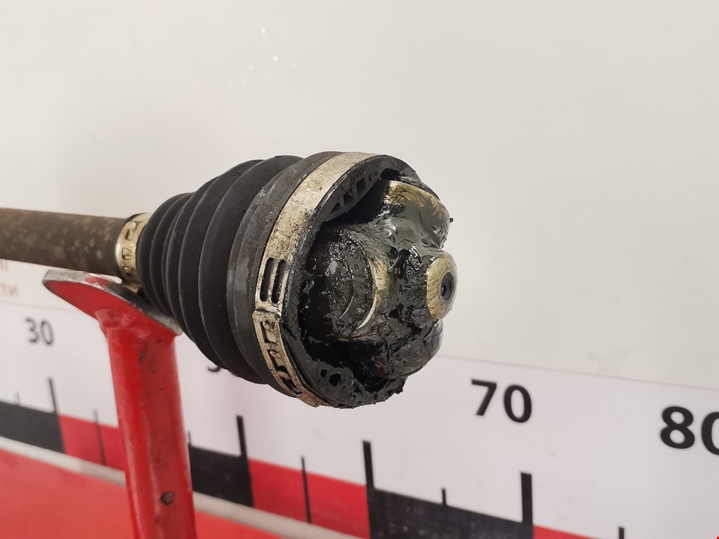 Полуось (привод, приводной вал) передняя левая RENAULT Logan II 2014-2022