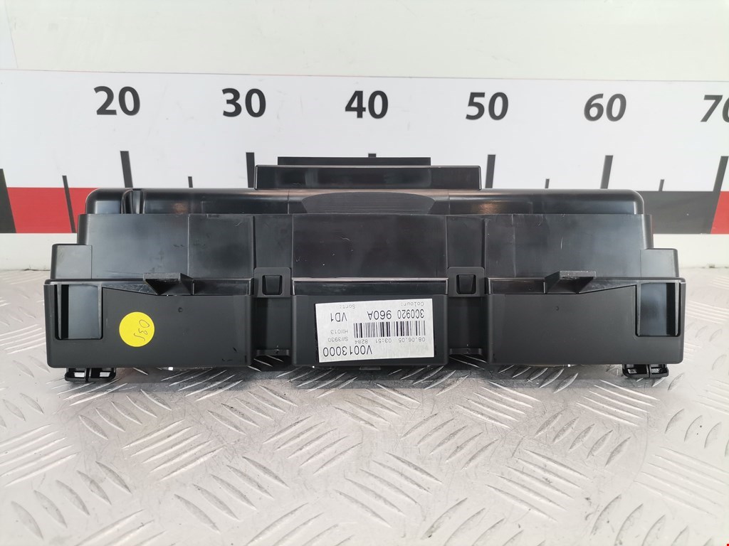 Панель приборов (щиток) VOLKSWAGEN Passat B6 2005-2011