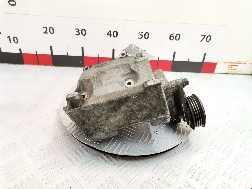 Кронштейн кондиционера AUDI A6 C5 1997-2004