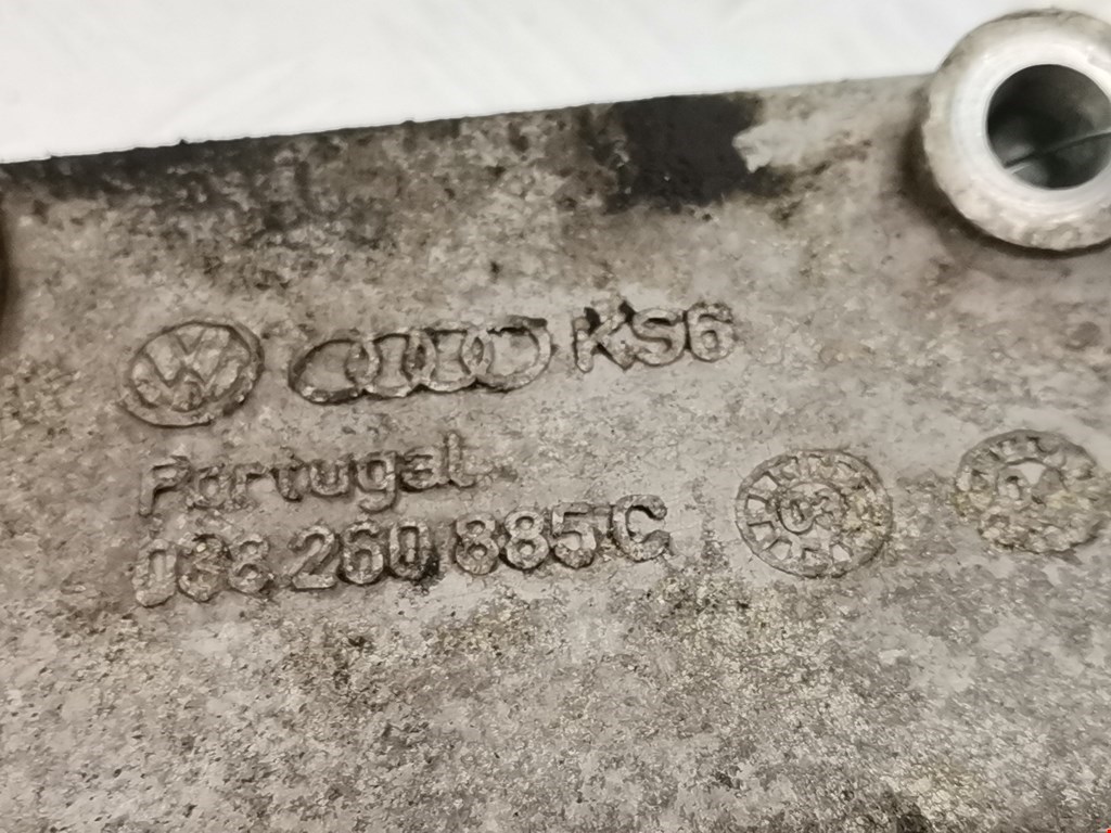 Кронштейн кондиционера AUDI A6 C5 1997-2004