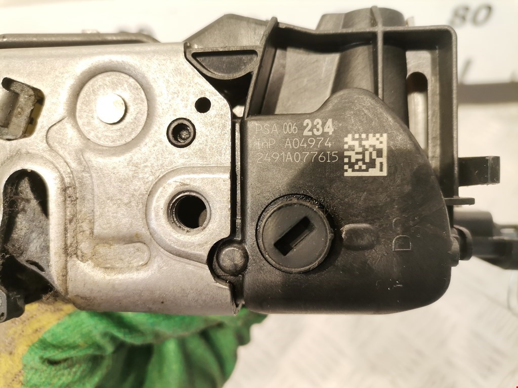 Замок двери передней правой PEUGEOT 3008 2009-2016