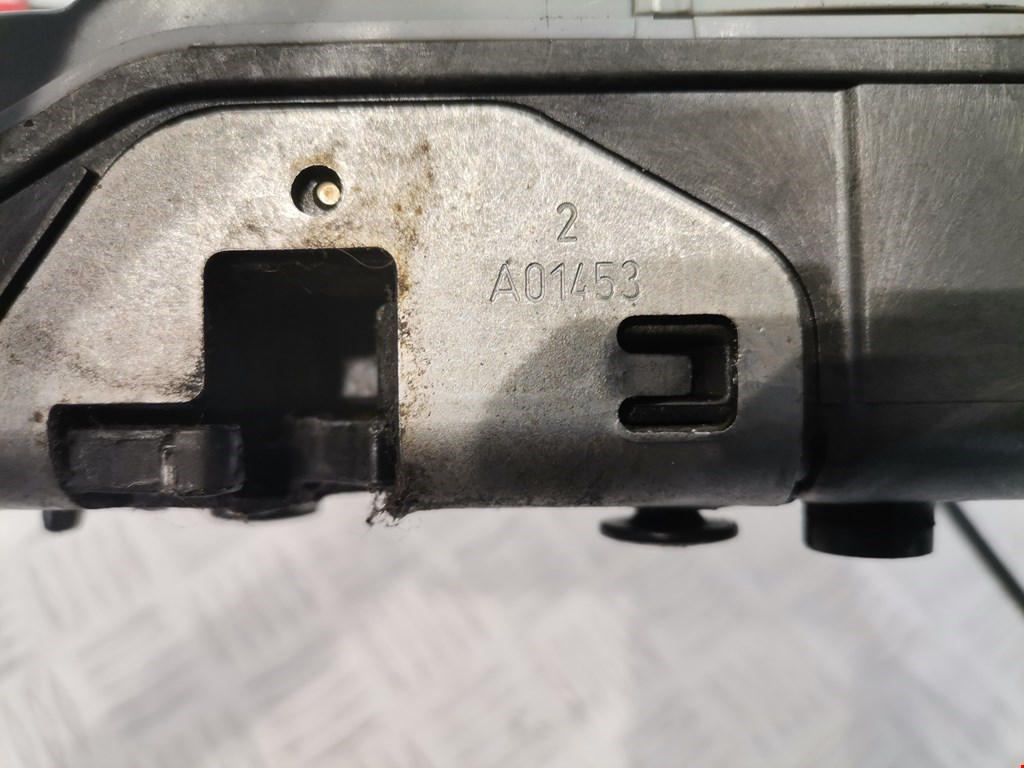 Замок двери передней левой PEUGEOT Partner 2008-2018