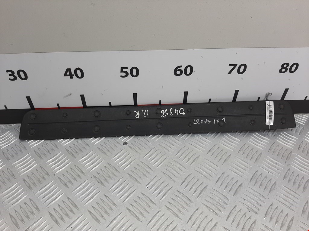 Накладка декоративная на порог правая Lexus IS 1 (XE10) (1999-2005)