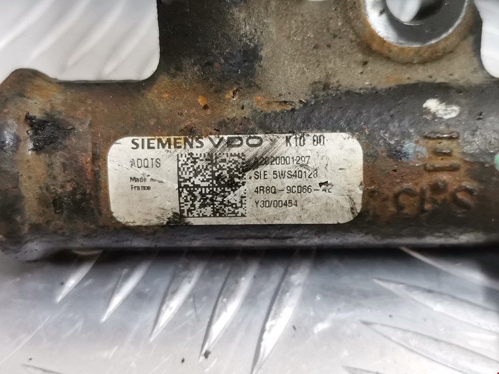 Датчик давления топлива LAND ROVER Range Rover Sport 2005-2013