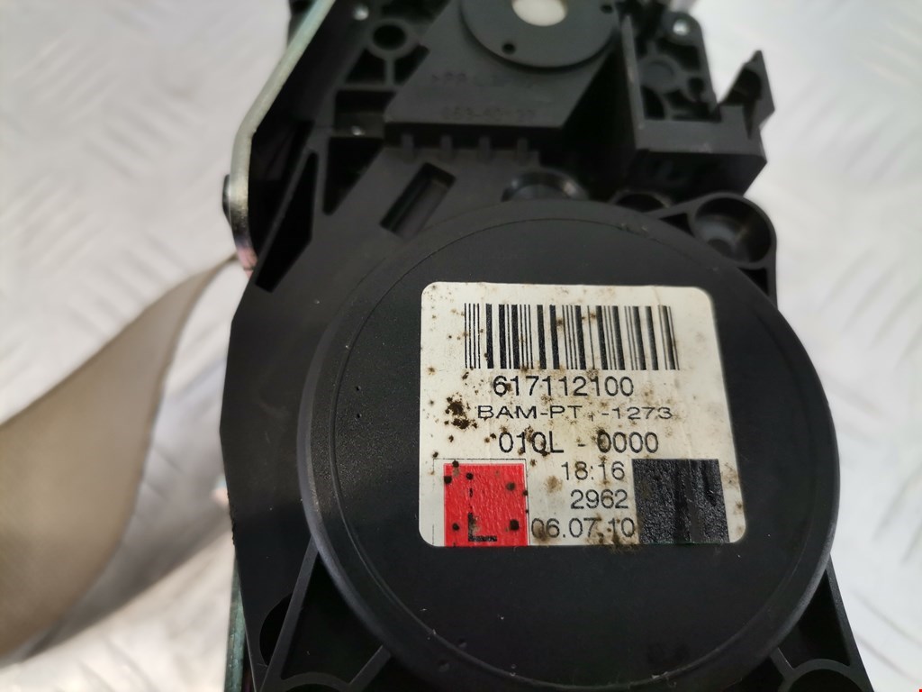 Ремень безопасности передний левый MERCEDES-BENZ E-Class W212, S212, C207 2009-2016