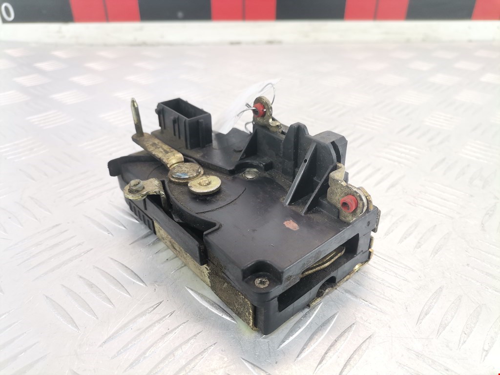 Замок двери передней правой CITROEN Jumpy 1994-2006