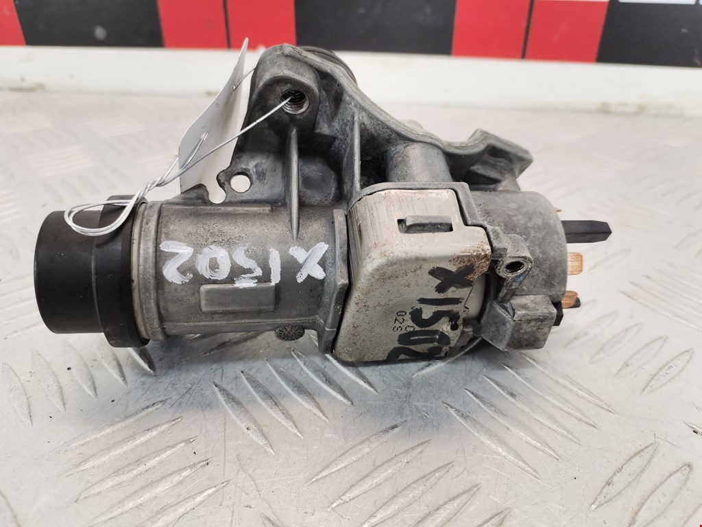 Замок зажигания VOLKSWAGEN Fox 2005-2011