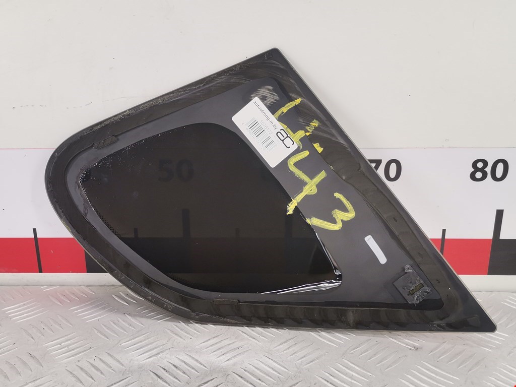 Стекло кузовное глухое правое LEXUS CT 2010-2018