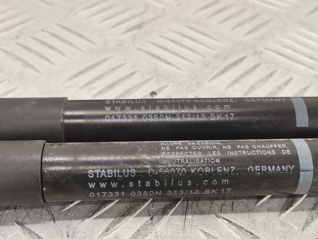 Амортизатор капота левый=правый VOLVO S60 II 2010-2018