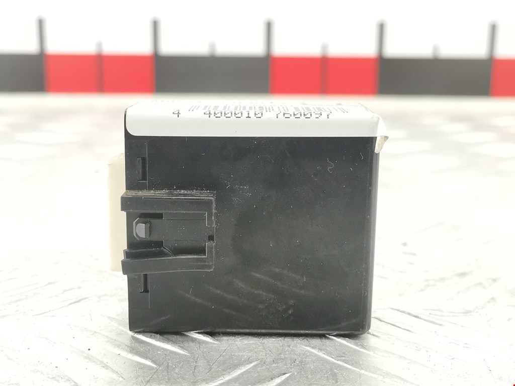 Реле поворотов HYUNDAI Sonata V NF 2004-2010