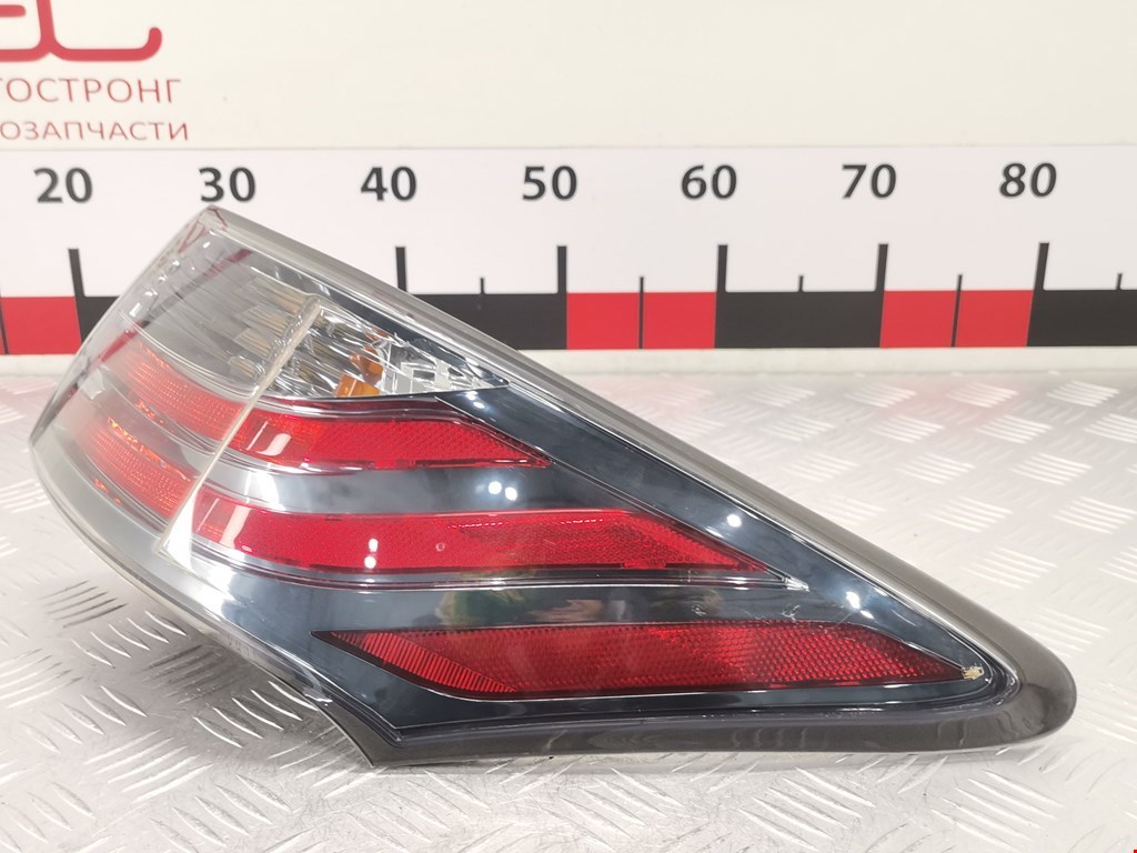 Фонарь задний правый LEXUS CT 2010-2018