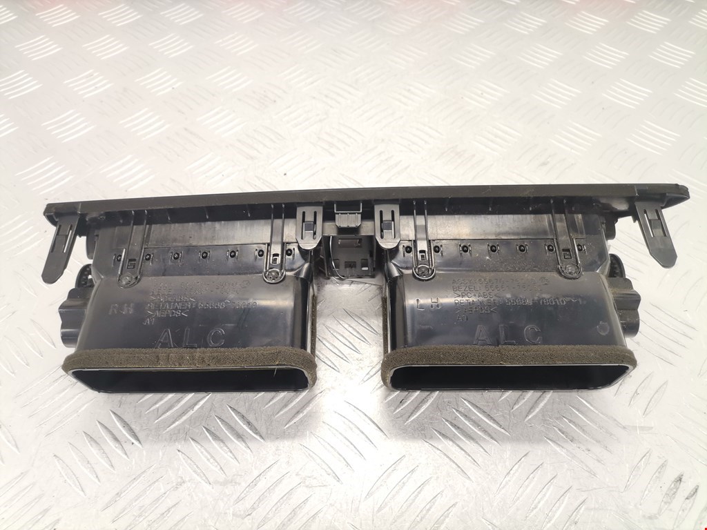 Дефлектор воздушный LEXUS CT 2010-2018