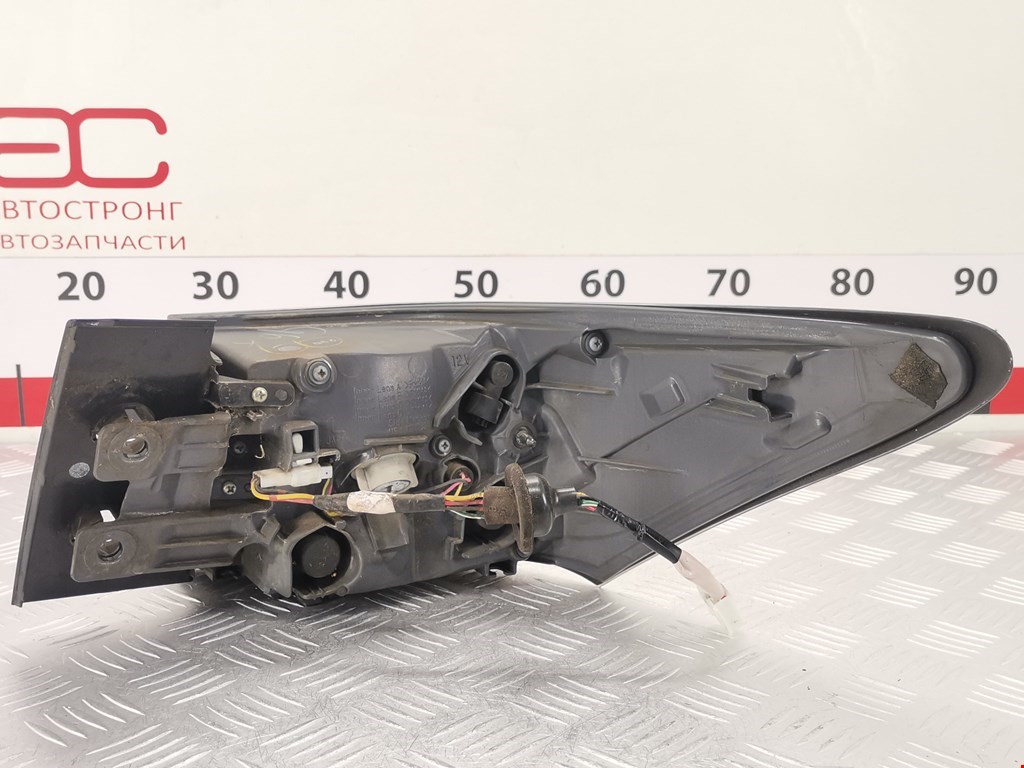 Фонарь задний левый LEXUS CT 2010-2018