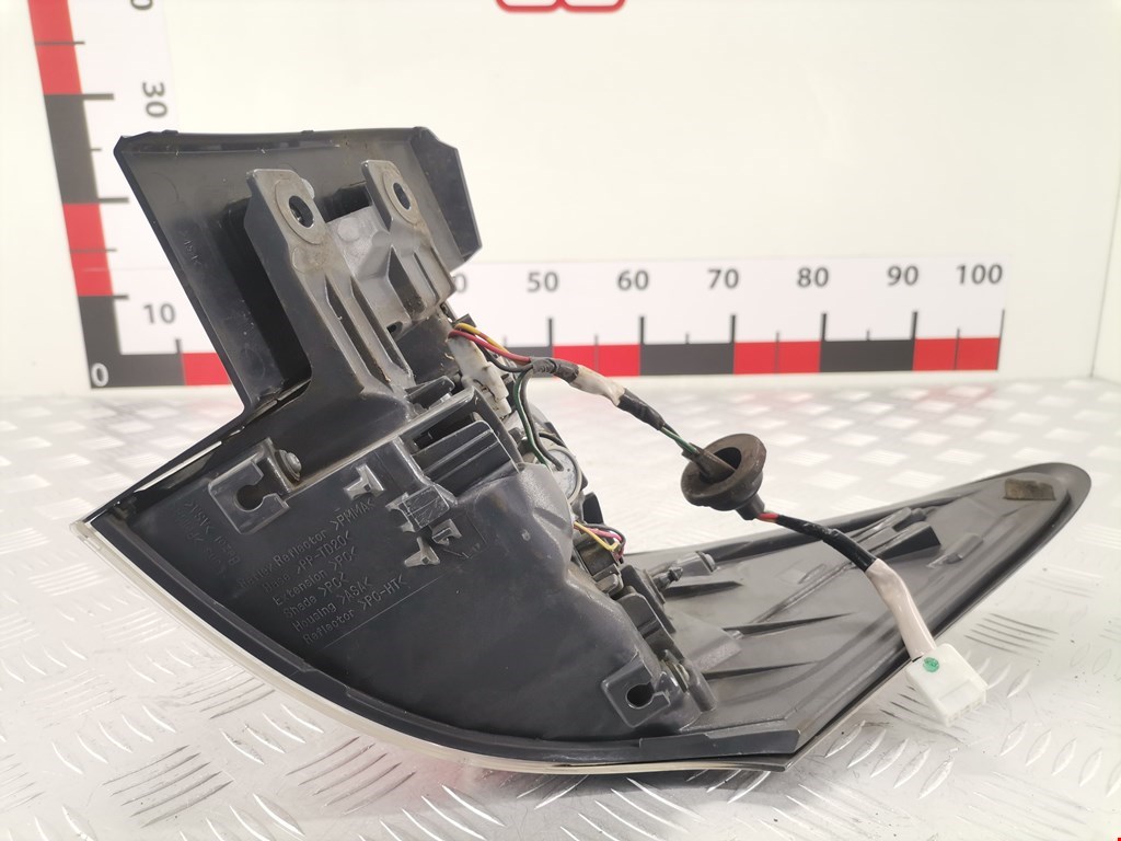 Фонарь задний левый LEXUS CT 2010-2018