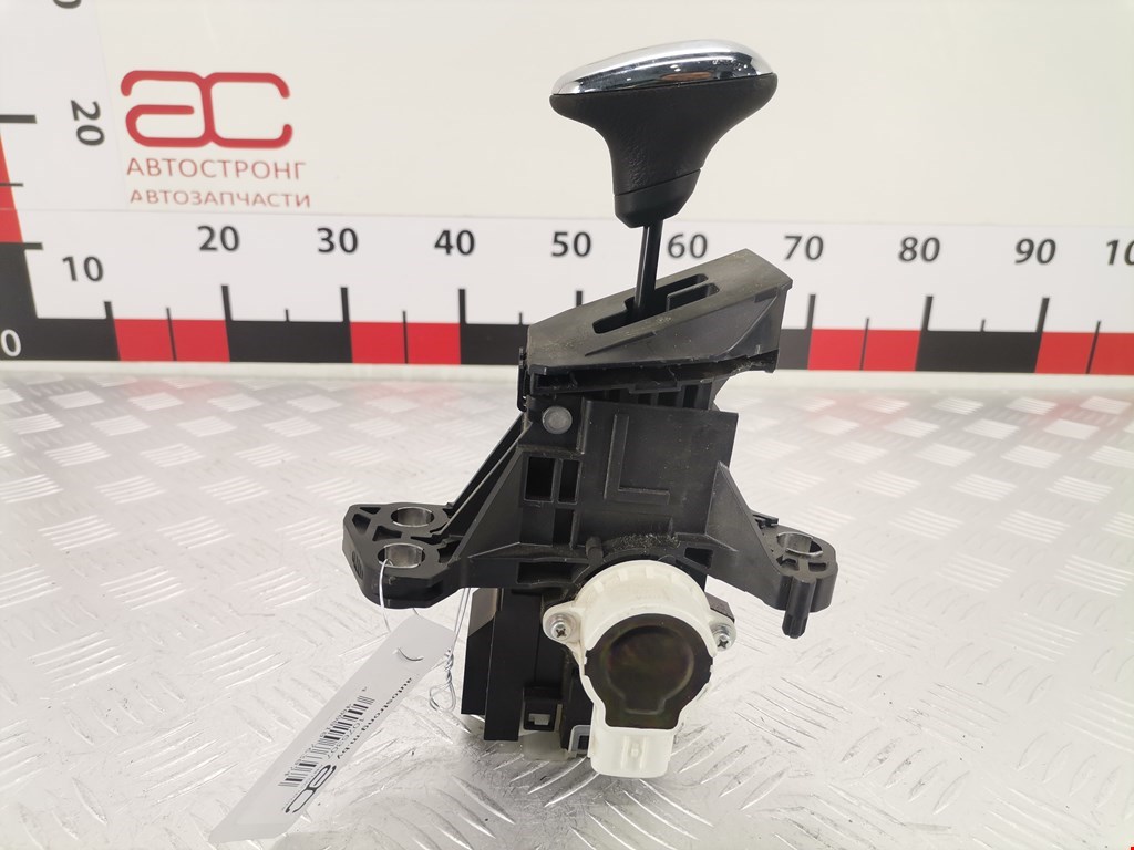 Кулиса (селектор) АКПП/МКПП в салоне LEXUS CT 2010-2018