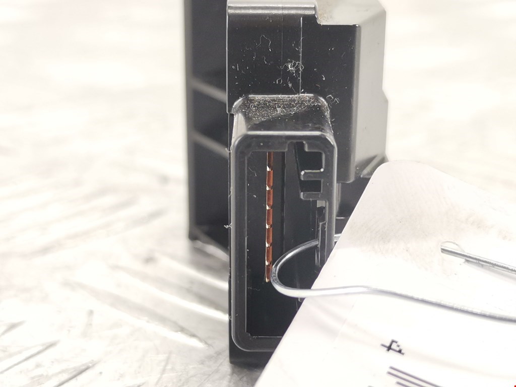 Кнопка аварийной сигнализации (аварийки) LEXUS CT 2010-2018