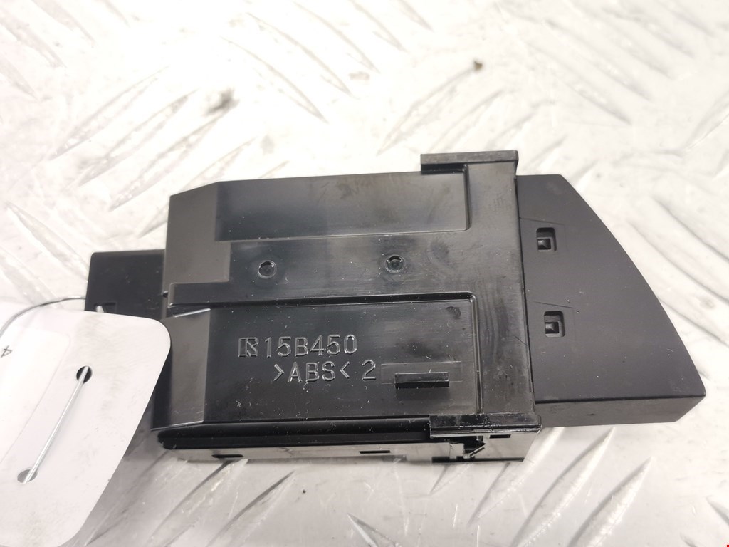 Кнопка аварийной сигнализации (аварийки) LEXUS CT 2010-2018