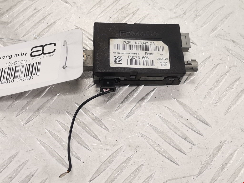 Усилитель антенны VOLVO S60 II 2010-2018