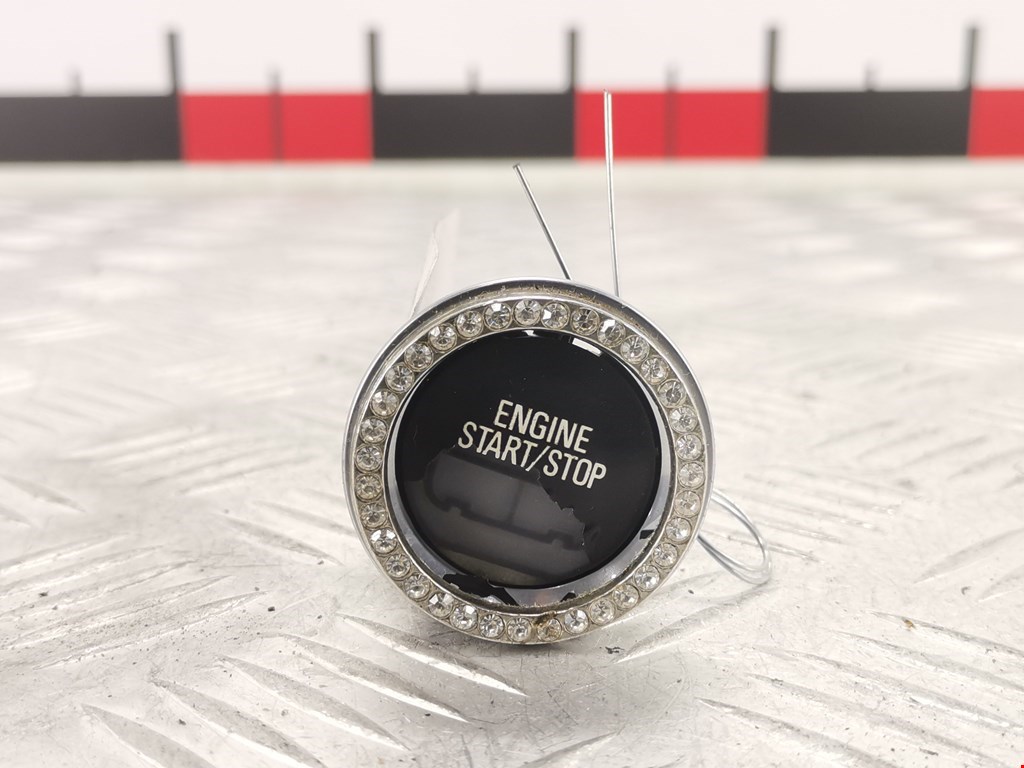 Кнопка старт-стоп (запуска двигателя) Chevrolet Malibu 9 (2015-2023)