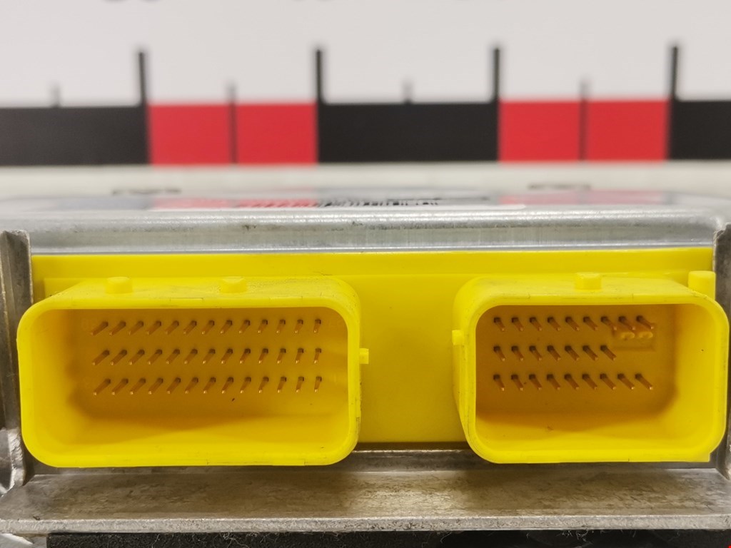 Блок управления AIR BAG HYUNDAI Sonata VI YF 2009-2014