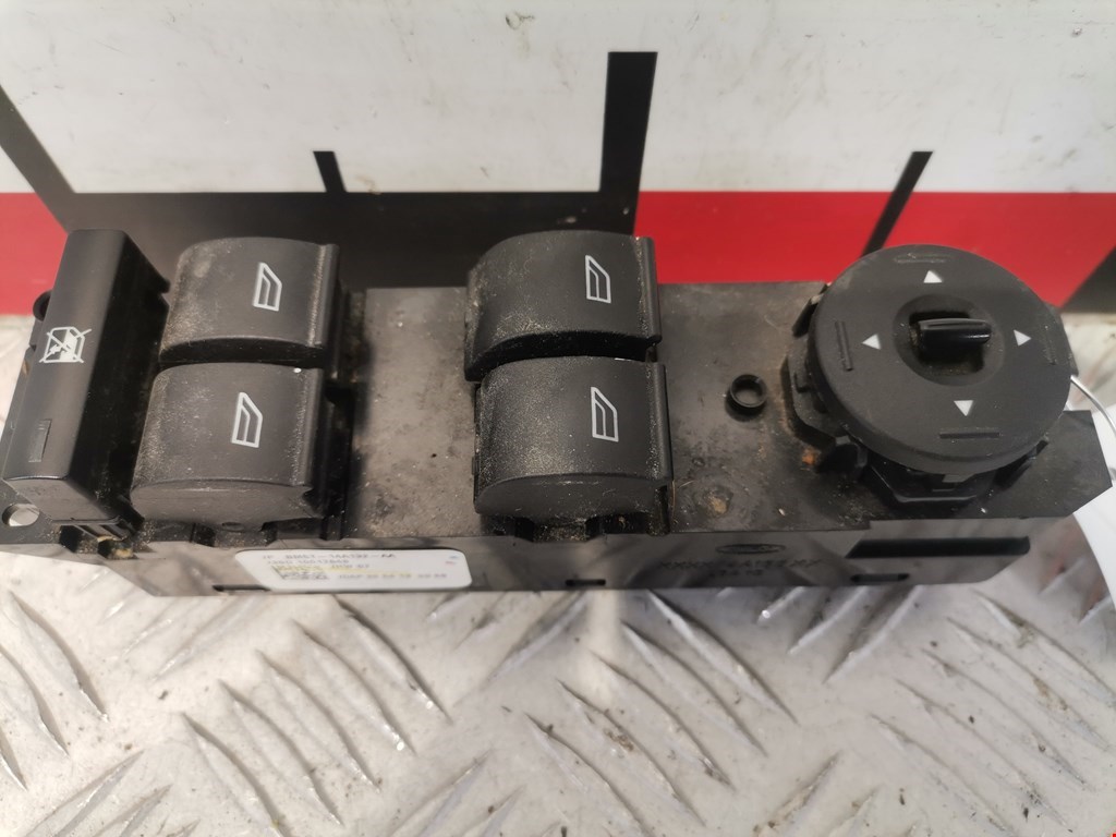 Блок управления стеклоподъемниками FORD Escape 2012-2015