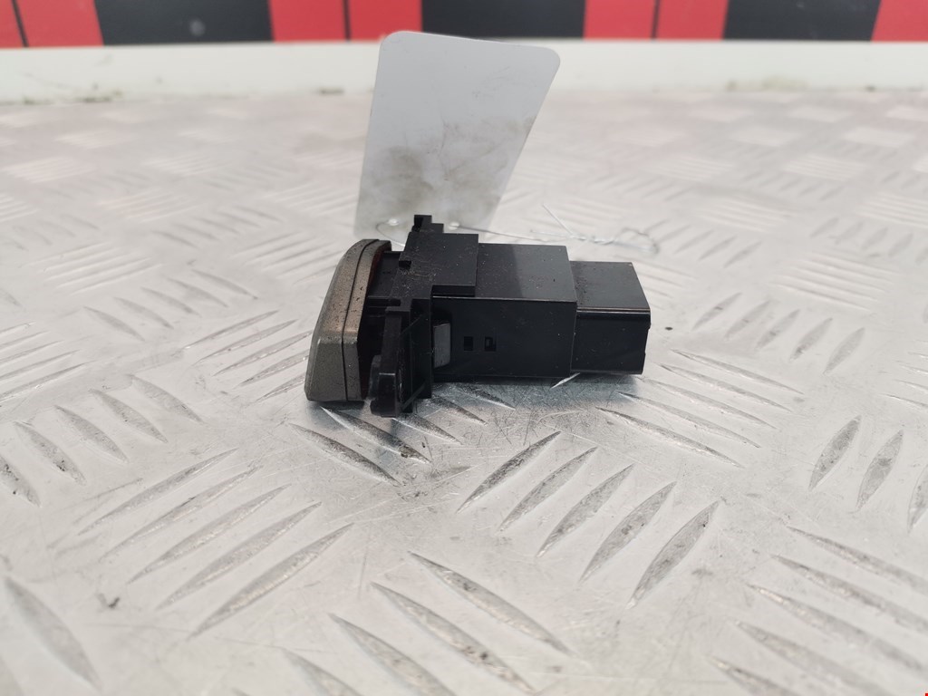 Кнопка аварийной сигнализации (аварийки) KIA Carens 1999-2002