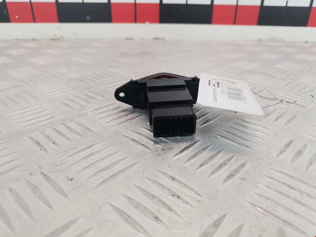 Кнопка аварийной сигнализации (аварийки) KIA Carens 1999-2002