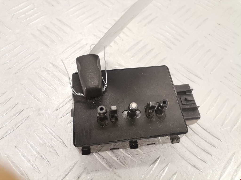 Кнопка регулировки сидения Chevrolet TrailBlazer 1 (2001-2009)