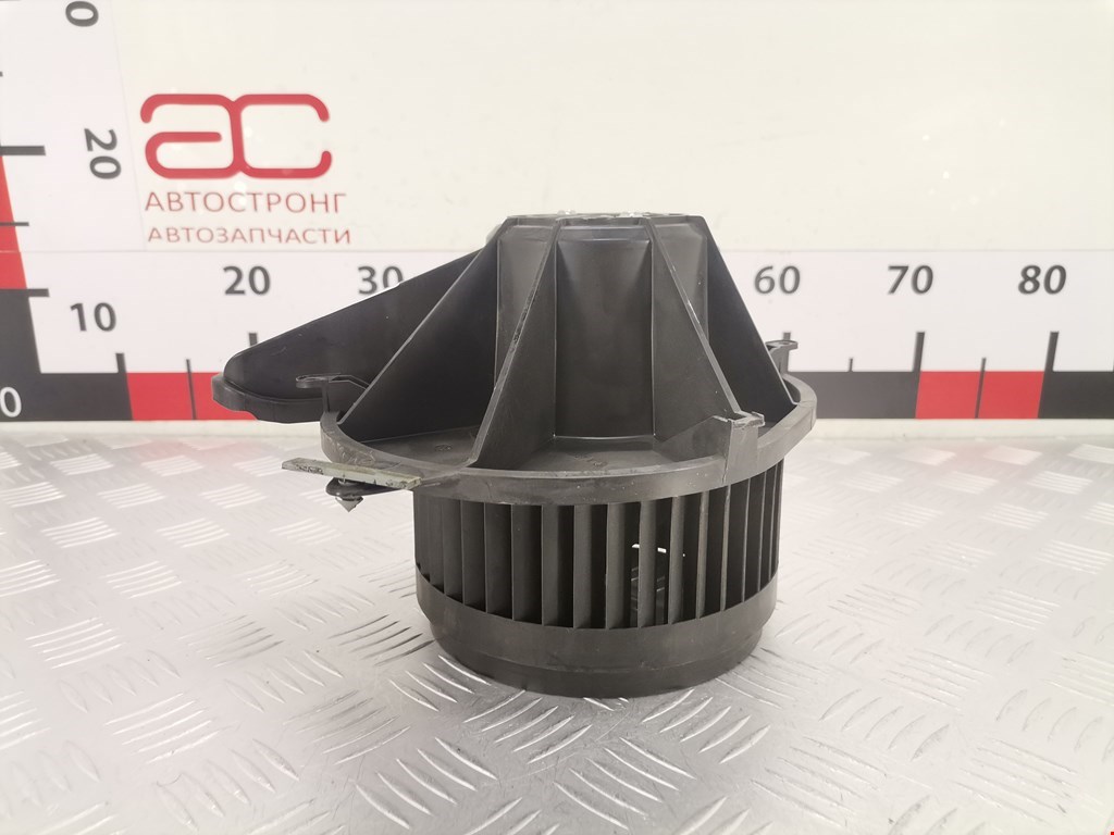 Моторчик (мотор) отопителя салона DODGE Magnum 2003-2008