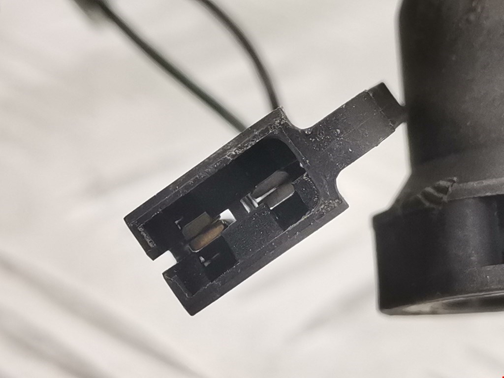 Насос топливный (электрический) DODGE Magnum 2003-2008