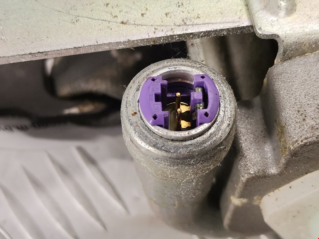 Ремень безопасности передний левый DODGE Magnum 2003-2008